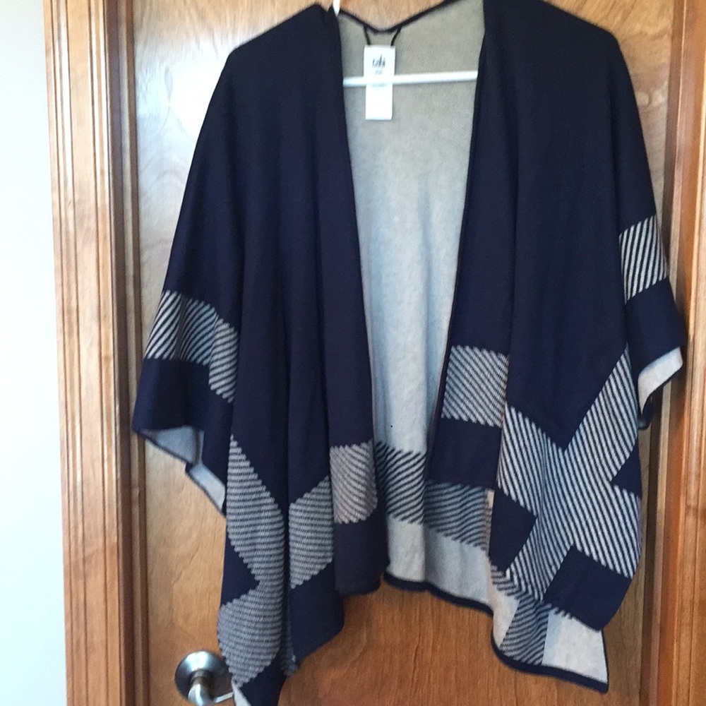 Cabi reversible sweater wrap